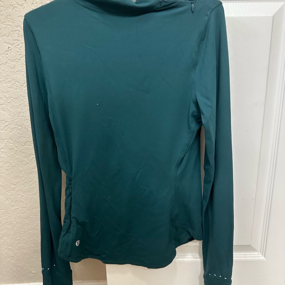 Lululemon Athletica Teal Long Sleeve Top